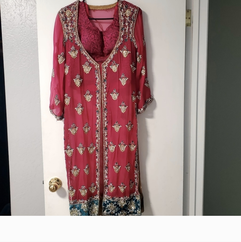 Pakistani Indian three piece lehnga dress - Picture 1 of 5